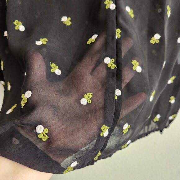 CAbi Alegria Black Embroidered Floral Peasant Blouse Size XS - Picture 9 of 12